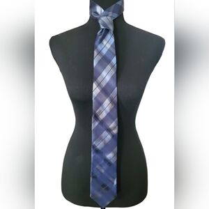 Calvin Klein Men's Silk Necktie